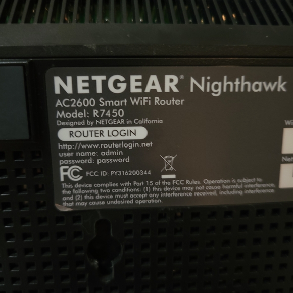 NETGEAR WiFi Router AC2600 - Picture 9 of 9